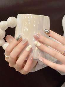 10 件/套手工短款按压指甲，夏季假指甲美甲用品，适合女孩的沙滩美甲短指甲，时尚短方形和椭圆形指甲片，可重复使用，适合教师、学生、办公室、旅行、优雅商务休闲