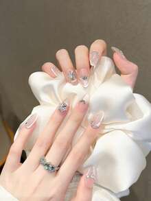 10 件手工尖头杏仁形灰色猫眼 3D 水晶假指甲，具有闪亮效果，适合学生、孕妇、日常佩戴和派对，配有凝胶抛光按压指甲美甲用品