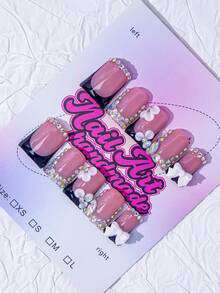 10片/套 手工鸭嘴方形美甲贴片，Y2K 酷炫风格，黑白配色，法式边缘，雕刻花卉图案，适合女性和女孩，包含工具，是送给女士美甲的绝佳礼物。 - 黑色 - 查看 2