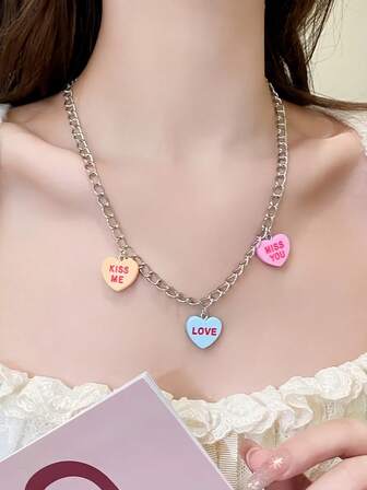 1pc Valentine's Day Gift Cute Y2K Colorful Heart Letter Necklace Accessory, Unique Pendant Choker Necklace For Women, Suitable For Daily Wear