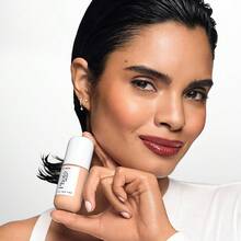 Tinta de maquillaje Revlon PhotoReady Lift & Fill - 130 - Ver 3