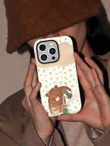 Funda para teléfono Bear Coffee Time, compatible con fundas ,  17,  16 Pro Max,  15 Pro Max,  13 y  12. Fabricada en TPU, es resistente a caídas, al desgaste y cómoda de sostener. Un regalo ideal para familiares, amigos, seres queridos, novios/novias y para Navidad. - Blanco - Ver 5