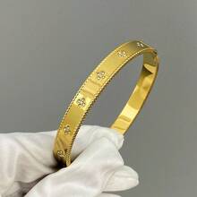 Fashionable Sparkling Four-Leaf Clover Bracelet, Stainless Steel Zirconia Decorated Women's Bracelet, Suitable For Daily Wear And Gatherings, Excellent Jewelry Gift For Holidays - B323 - View 5