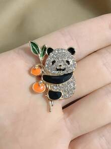 1 件柿子如意全钻红熊猫胸针女士高端精致时尚别针服装装饰配饰 - 完美的礼物礼服配饰别针用于衣服包饰学校办公室配饰衬衫夹克珠宝圣诞节万圣节衣服别针有趣可爱的教师礼物服装配饰包饰 - 金色 - 查看 8