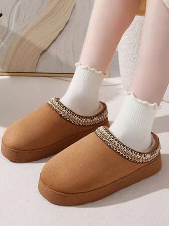 女士绒面革毛绒拖鞋，厚底闭趾冬季拖鞋，时尚户外雪地靴式套脚拖鞋，TPR防滑外底，室内外均可穿着