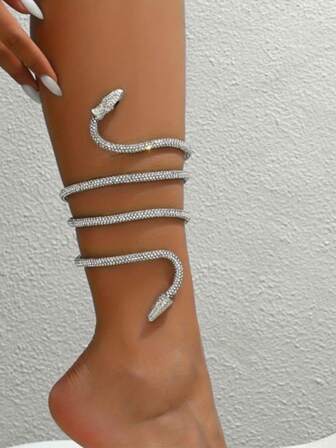 Tobillera de serpiente flexible con cristales de acrilico plateados - Joyería de moda y flexible para un aspecto único