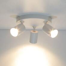 مصباح سقف مدمج ثلاثي الرأس، قاعدة مصباح GU10، إضاءة سقف ديكورية، جهد مناسب 85 فولت - 265 فولت، إضاءة حائط/سقف، خيارات لون أسود/أبيض، مع/بدون مصباح، مصنوع من الألومنيوم، مناسب للمتجر والمكتب والنوم والمعيشة والمقهى وقاعة العرض والمتحف والممر والرواق، اختر الحجم حسب الحاجة - وضع رأس مصباح GU10 على شكل قرص لكشاف السقف - مشاهدة 9