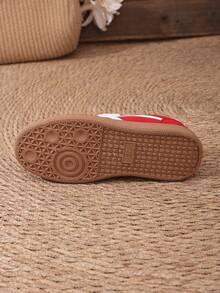 Women's Casual Criss-Cross Lace-Up Flat Athletic Sneakers, Classic German-Inspired Design - Red - View 8