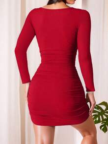Nuevo vestido mini ajustado de manga larga de seda de hielo con cuello cuadrado y fruncido, elegante en color azul y rojo para primavera y otoño - Rojo - Ver 3