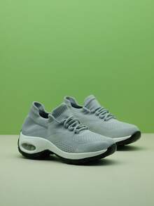 儿童休闲系带全黑气垫舞蹈运动鞋，针织袜鞋