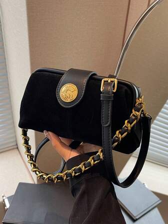 This Classic And Stylish New Square Handbag For Women Features Hardware, Unique Shoulder Straps And Pendant Decorations, And An Adjustable Long Shoulder Strap. It's Perfect For Everyday Shopping, Commuting, Vacations, And Other Occasions. It Can Also Be Given As A Gift To A Friend.