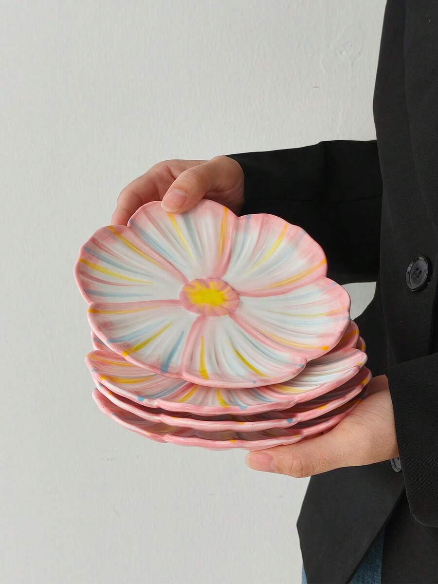 1/2/4pcs Pink Floral Ceramic Plates, European Sunflower Ceramic Dinner Plates, Casual Snack Plates, Afternoon Tea Dessert Trays, Breakfast Plates, Coffee Trays, Ceramic Dinnerware, Fruit Plates, Candy Dishes, Gift Tableware - Multicolor - View 1