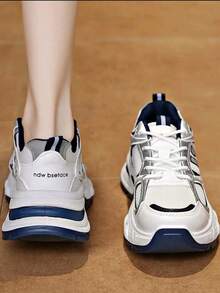 2025 Spring/Summer New Thick Sole Mesh Casual Sports Shoes, Women - White - View 3