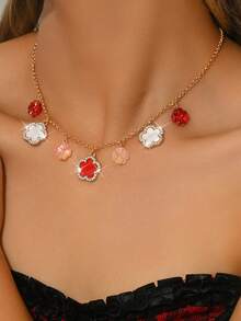 1pc Fashionable & Elegant Minimalist Classic European & American Quality 5-Leaf Clover Flower Shaped Alloy Pendant With Glass Rhinestone Inlay Design, Paired With 4-Leaf Resin Bead, Women's Jewelry Multi-Pendant Gold Chain Necklace, Suitable For Women's Daily Outfit, Party, Banquet, Vacation, All Seasons, Exquisite For Gifts On Valentine's Day, Thanksgiving, And Other Occasions - Multicolor - View 1