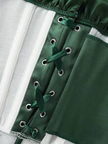 Emerald Green Corset: This Slim-Fit Solid Color Top Features A Delicate Pleated Hem Design, Making It A Versatile Essential For Everyday Wear And A Perfect Holiday Gift. - Green - View 6