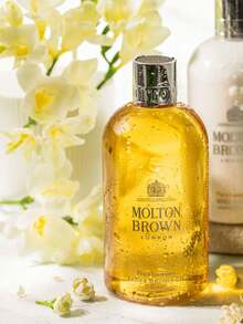 Molton Brown 300毫升橙花佛手柑沐浴露，啫喱质地，泡沫丰富，柑橘香氛，佛手柑香气，清新果香，易于冲洗，深层清洁，温和保湿，舒缓沐浴体验，300毫升/10.15液盎司 - 300毫升 - 查看 11