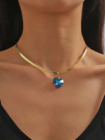 1 Pc Ocean Heart Classic Light Luxury High-End Sparkling Crystal Heart Pendant Necklace, Suitable For Ladies To Wear On Daily Occasions, Parties And Festivals