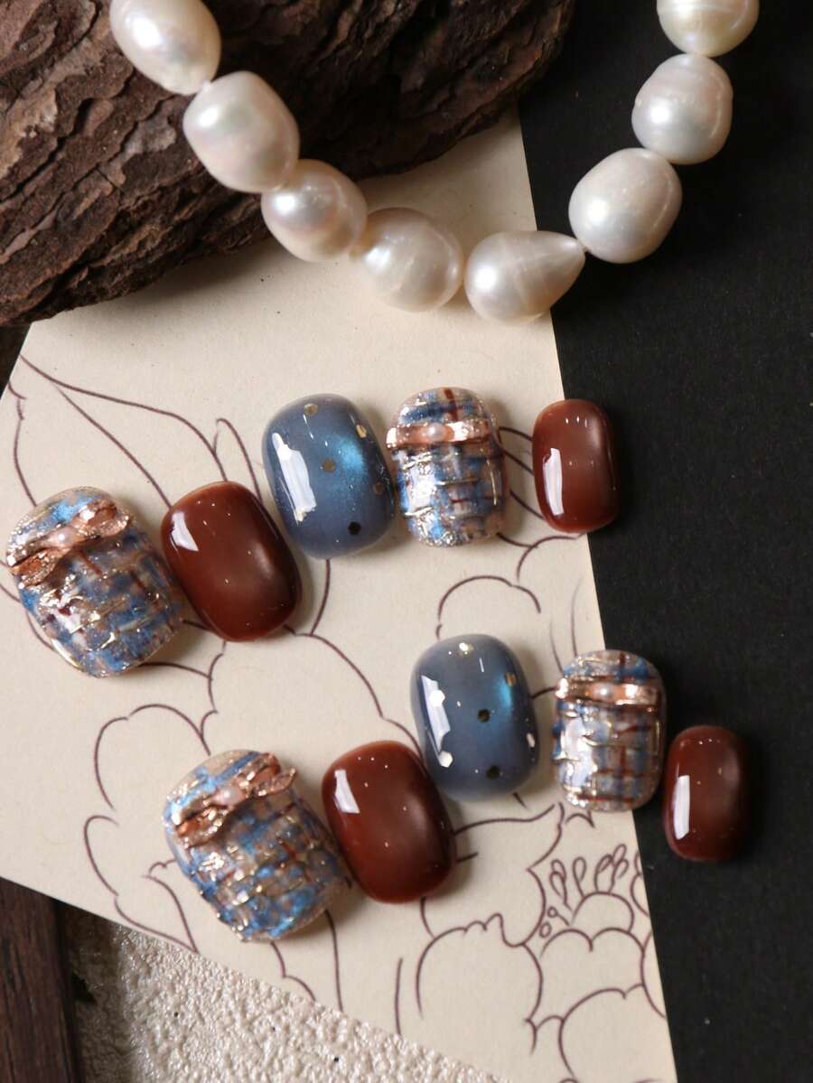 10片装亚克力按压式美甲，条纹网格蝴蝶结棕色蓝色短款美甲，假指甲，日常佩戴，办公室美甲套装，包含1张粘合贴片和1个迷你指甲锉，手工制作按压式美甲 - 彩色 - 查看 1