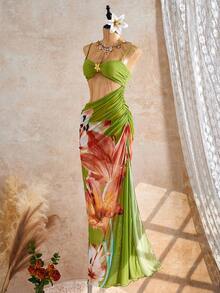 Bộ bikini đi biển mùa hè 2 món dành cho nữ, áo bikini hở lưng với họa tiết hoa kim loại và dây đeo có thể tháo rời, chân váy maxi xẻ cao in hoa bằng vải voan mỏng, thích hợp cho bãi biển, kỳ nghỉ và tiệc bể bơi. - màu xanh lá - Xem 4