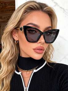 Visivana 1 Paar große quadratische Katzenauge Brillen für Frauen, herzförmige Bügel, modische Brillen für Street-Style, Urlaub, Reise, Strand, passend zum europäischen und amerikanischen Influencer Stil - Schwarz - Übersicht 5