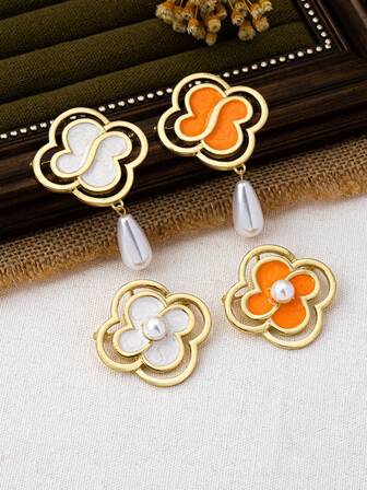 1개 유행하는 새로운 에나멜 네잎 클로버 & 진주 브로치, 매일 & 파티 웨어 액세서리