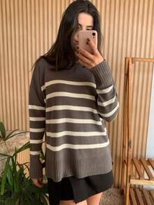 Striped Long-Sleeved Sweater Blouse, Fashionable Oversized Knitwear. - Grey - View 4