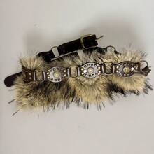 1pc Coffee Color  Adjustable Length Personalized Retro Chic Soft Fluffy Rabbit Fur Trim Durable PU Leather Niche Fashion Warm Waist Belt, Vintage Boho Coffee Brown Fur Decor Metal Studs Aesthetic Statement Waist Cincher Stylish Outfit Accent Y2K  Fashion Belt For Fall Autumn Halloween Thanksgiving Holiday Parties Daily Casual Wear Date Nights Bridal Events Winter Gatherings Cozy Streetwear Dress Up Outfits Versatile Waist Accessory  Wardrobe Staple Gift For Bride Bridesmaids Her - 咖啡 - 查看 3