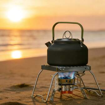 户外露营炉具支架和轻便茶壶水壶套装，非常适合背包旅行、户外探险、徒步旅行和露营旅行，便携式折叠烧烤架锅架烘焙架托盘露营炊具，野餐烹饪露营装备，烧烤用品支架