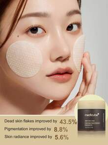 Medicube 深层维C洁面棉片，维C亮肤化妆棉，适用于肤色不均，蕴含500,000PPM维C水和3种维生素，保湿修护（70片装） - 維C棉片 - 查看 2