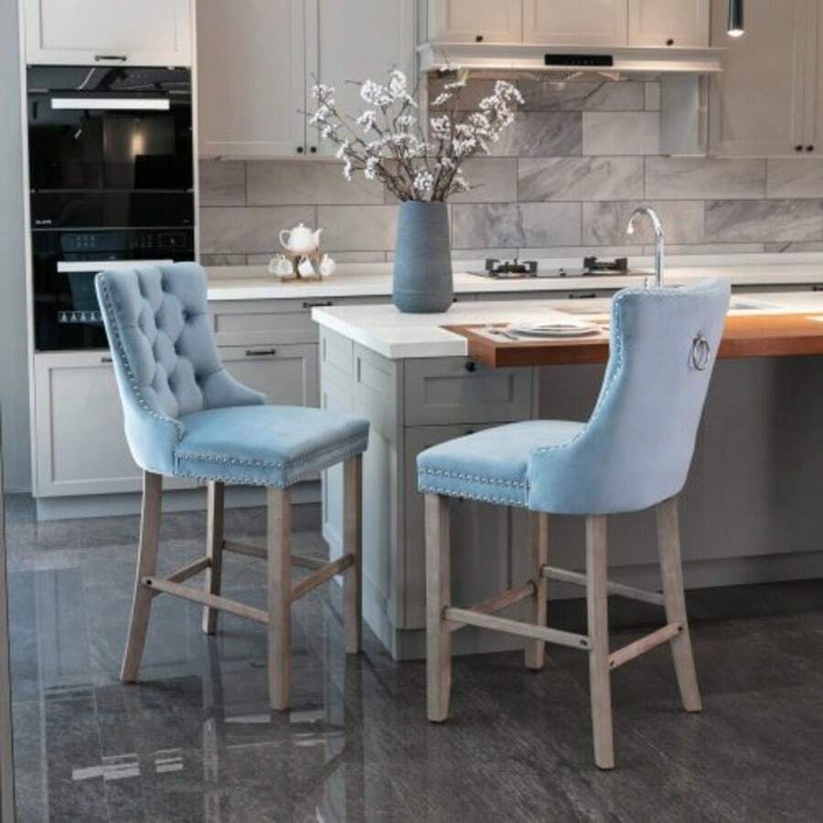 Contemporary Bar Stools Upholstered In Velvet With Button Tufting, Wooden Legs, And Chrome Stud Trim. Casual Style. Set Of 2 Stools (Light Blue). DE2002LB - 淺藍色 - 查看 1
