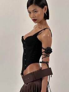 Ladies' Fashion, Sexy Design, Personalized Solid Color, Casual, Exposed Navel, Sleeveless Suspender, Backless, Hanging Buckle T-Shirt Top - 黑色 - 查看 5