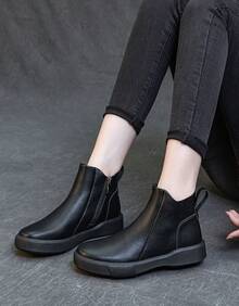 Women Ankle Boots & Booties - 黑色 - 查看 2