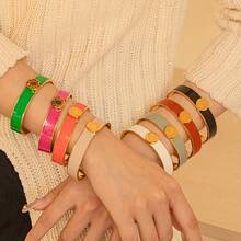 Fashionable Luxury Multicolor Enamel Roman Numeral Bangle, Made Of Stainless Steel Gold Plated With Open Design, Neutral Tones Suitable For Both Men And Women, Excellent Birthday Party Holiday Jewelry Gift - Roman Numeral Bracelet - View 2