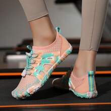 男女通用透气五指水鞋 - 舒适轻便防割五趾水上运动鞋，适合室内健身、举重、瑜伽和户外活动，如沙滩、游泳、冲浪和徒步旅行 - 全鞋底包裹，系带设计，四季皆宜，是海滩度假爱好者的理想之选。 - 珊瑚粉 - 查看 12