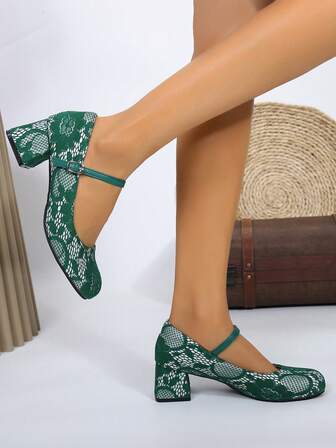 2026 New Vintage Round Toe Lace Patchwork Chunky Heel Design High Heel Women Pumps. Evening Dress Pumps With Instep Strap Buckle Mary Jane Women Shoes, Suitable For Party, Daily Life And Outdoor Wear. Bohemian Style Colorful High Heel Women Pumps
