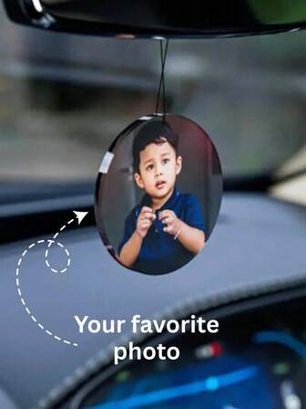 Customized Round Hanging Decor | Can Print Baby Photos / Decorate Children's Room Wall / Bedside (Children's Growth Memorial Decoration) , Rear View Mirror Hanging (Lightweight, Non-Obstructive) , Smooth Texture + Soft Hanging Rope, Gentle Swinging Without Noise. A Warm Little Item For Moms To Decorate Children's Rooms, And A Heartwarming Decoration For Families With Kids.