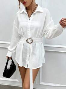 بلوزة ذات لون واحد مصنوعة من قماش منسوج مع أزرار على الخصر، مناسبة للارتداء في المنزل، العطلات، المطار، حفلات العزاب، ليلة المواعدة، حفلات الموسيقى الريفية، المسرح والحفلات، في فصول الربيع والصيف والخريف