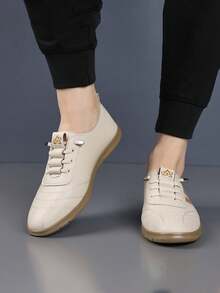 Men's Fashionable Slip-On Casual Flat Shoes, Comfortable And Versatile For Daily Work And Gatherings - White - View 1