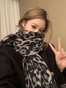 1pc Imitation Cashmere Thick Tassel Leopard Print Scarf, Fashionable Printed Warm Scarf, Windproof Autumn And Winter Shawl,Suitable For Daily Use In Autumn And Winter For Both Men And Women Women Winter Scarves For Dress