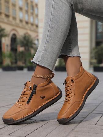 Damstövlar med slip-on-funktion, handgjorda sömmar, utomhusvandring, halkfri gummisula med slitstyrka, mångsidig och moderiktig