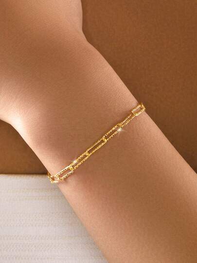 1条S925纯银回形针造型手链，低过敏性，简约百搭，适合日常佩戴、度假或作为礼物