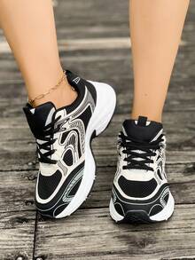 Women's Color - Block Chunky Sneakers, Mesh - Breathable, Retro Dad - Shoe Style, Comfortable For Running And Casual Sports .Soft Leather Thick-Soled Height-Enhancing Sneakers, Women's Breathable Mesh 2025 Spring, Summer And Autumn New Casual Running Shoes, Music Festival Millennial Style Back To School Must-Have - đen. - Xem 2