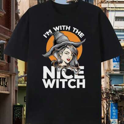 Sudadera con capucha divertida y sarcástica "I'm with the nice witch" (unisex, tallas S-XXXL), mezcla de 50 % algodón y 50 % poliéster, con estampado de brujas y murciélagos para Halloween, Navidad, fiestas y ropa informal. Ideal para todo el año.