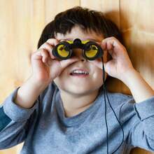 Binoculares para nios con cuerda para el cuello u2013 Juego de 6 binoculares de juguete de colores surtidos para nios para observacin de pjaros y camping, recuerdo de para, selva, explorador, zoolgico temtica de cumpleaos - inicial - Ver 6