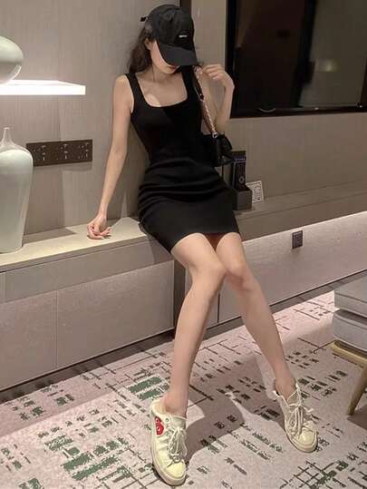  [Y6Y] 女士优雅性感露背短款A字针织连衣裙，无袖方领，高弹铅笔裙，适合夜店派对，黑色夏季