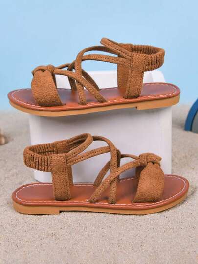 1 par de sandalias planas de moda para niñas, con suela suave antideslizante, sandalias romanas para niños, zapatos de playa para niños grandes, adecuados para el verano