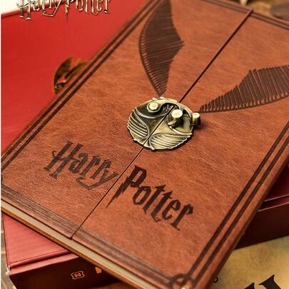 Harry Potter 1本金色飞贼笔记本，复古风格装饰日记本，便携式复古笔记本，适合作为派对礼物、爱书人礼物、办公用品、生日礼物、毕业礼物、返校礼物【官方授权】