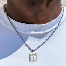 قلادة رجالية من الفولاذ المقاوم للصدأ 304 بنمط هندسي هيب هوب مع 26 حرف أولي، مناسبة للارتداء اليومي وكهدية عيد ميلاد للحبيب - فضي - مشاهدة 29