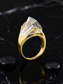 High Quality Plated Gold 316 Stainless Steel Women's Ring, Inlaid With White Synthetic Cubic Zirconia, 3D Triangle White Gemstone Ring, Christmas And New Year Gift - White - View 1