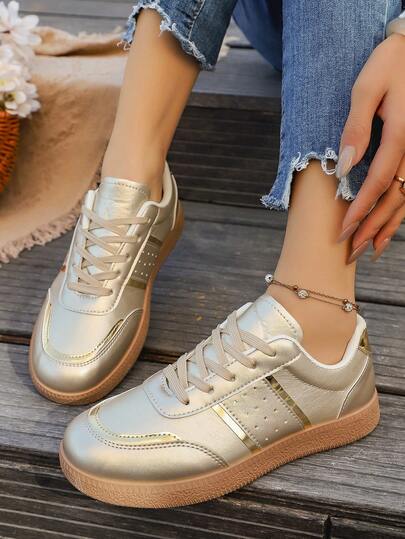 2026 Spring/Autumn New Flat Comfortable Casual Versatile Leather-Surfaced German Shepherd Dog Shoes, Women's Lightweight Low-Top Outdoor Sports Shoes, Round Toe Lace-Up, Gold, Plus Size